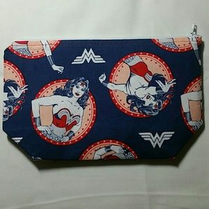 HANDMADE MAKEUP BAG! 💄 👝